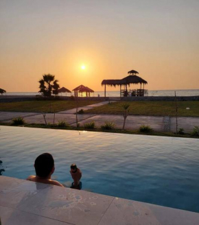 Espectacular casa frente al mar 1era fila con piscina privada